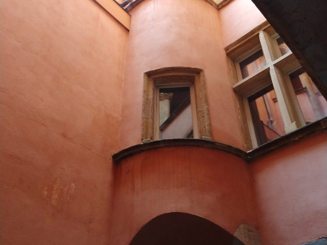 Traboules - Hotel Cour des Loges-里昂必去景点