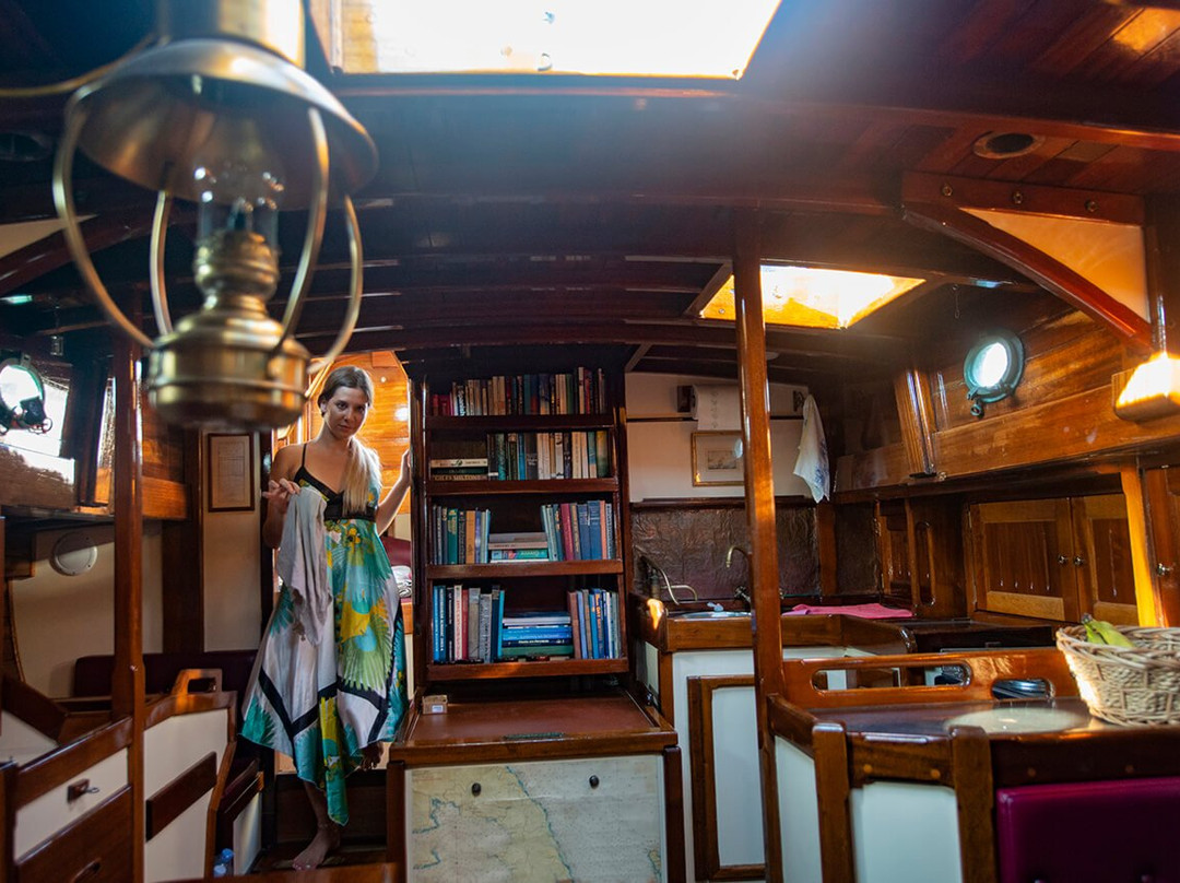 Eclipse Sailing Yacht-Gaios必去景点