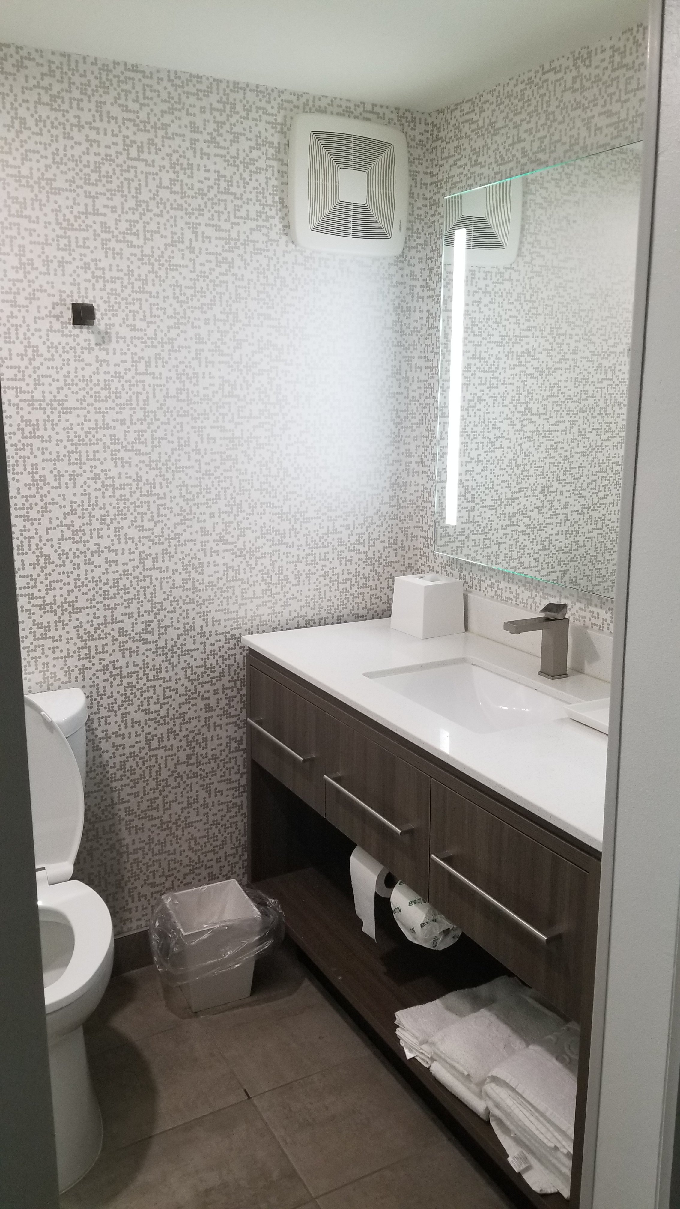 Home2 Suites by Hilton Atlanta Marietta-浴室