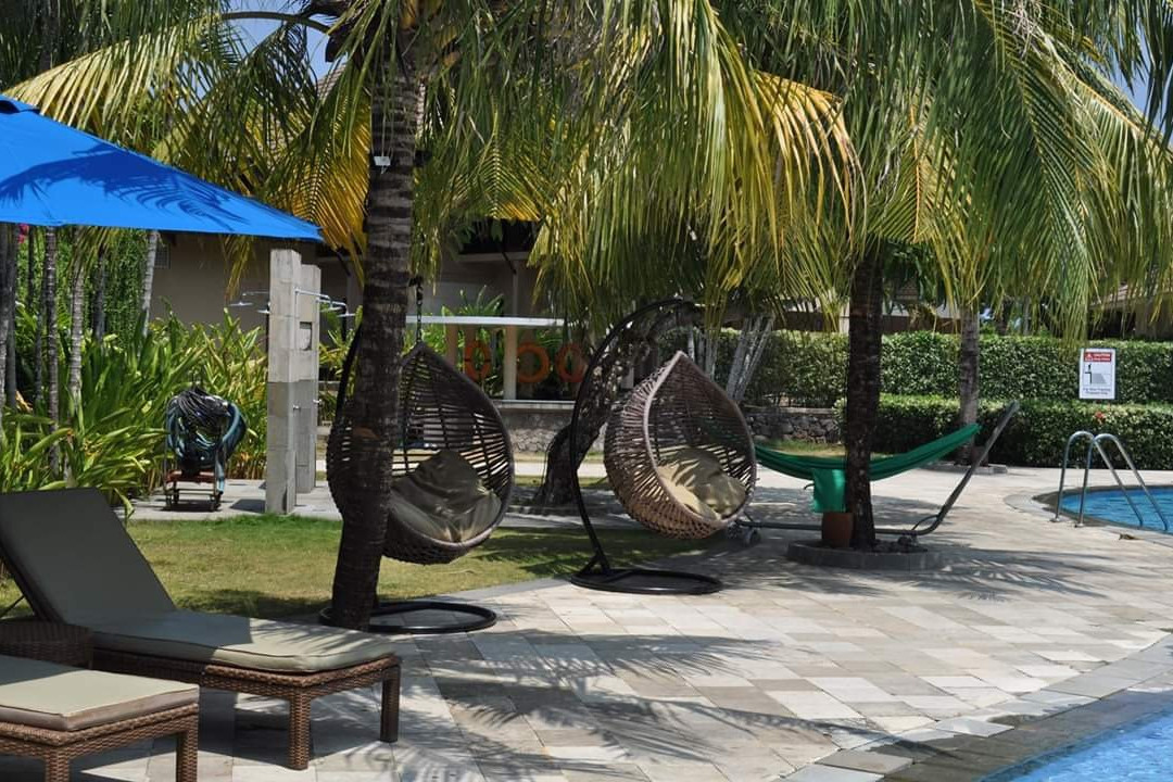 大鲁雷度假酒店主图