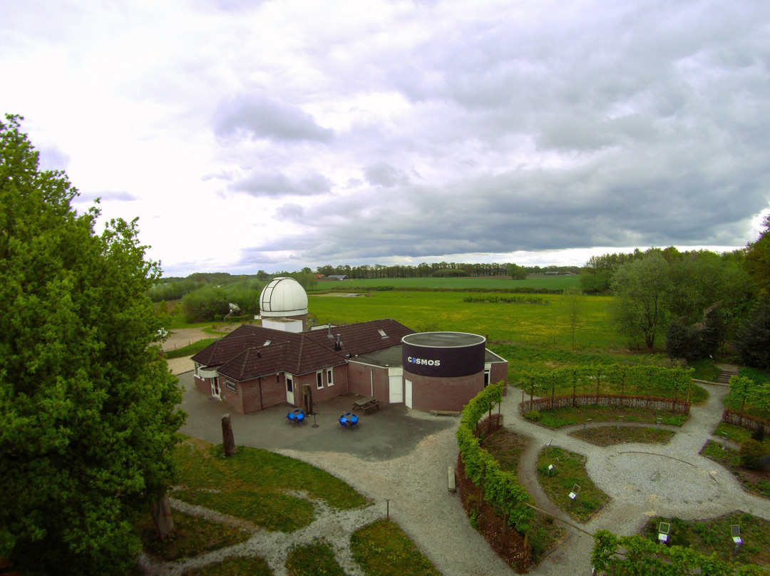 Cosmos Sterrenwacht en Planetarium景点图片