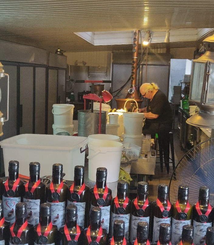 Distillerie Huahine Passion-Fare必去景点