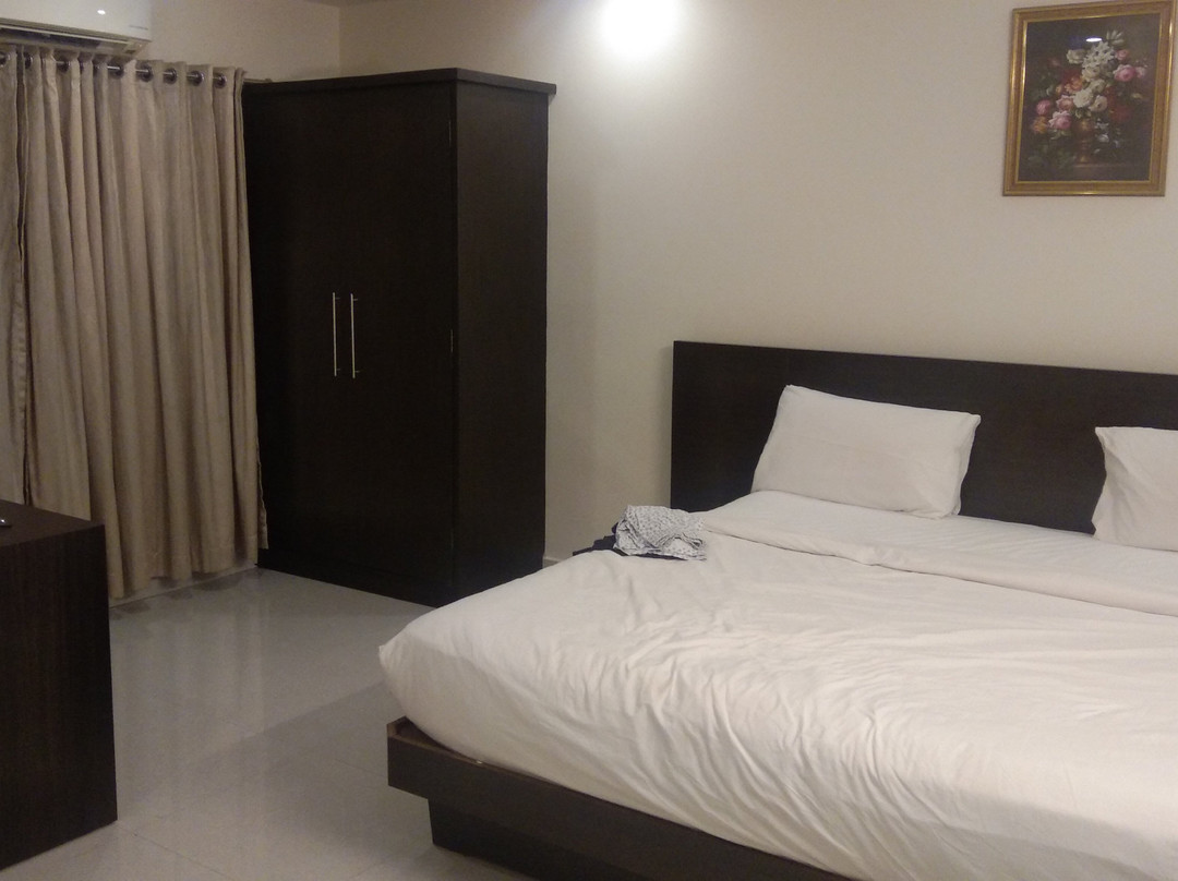 The Royal Oak Hotel主图