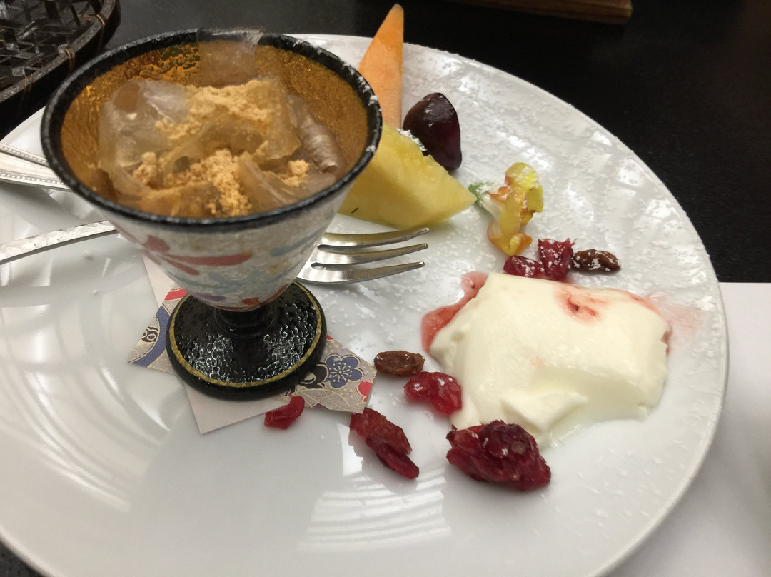 盐水苑觉乐酒店主图