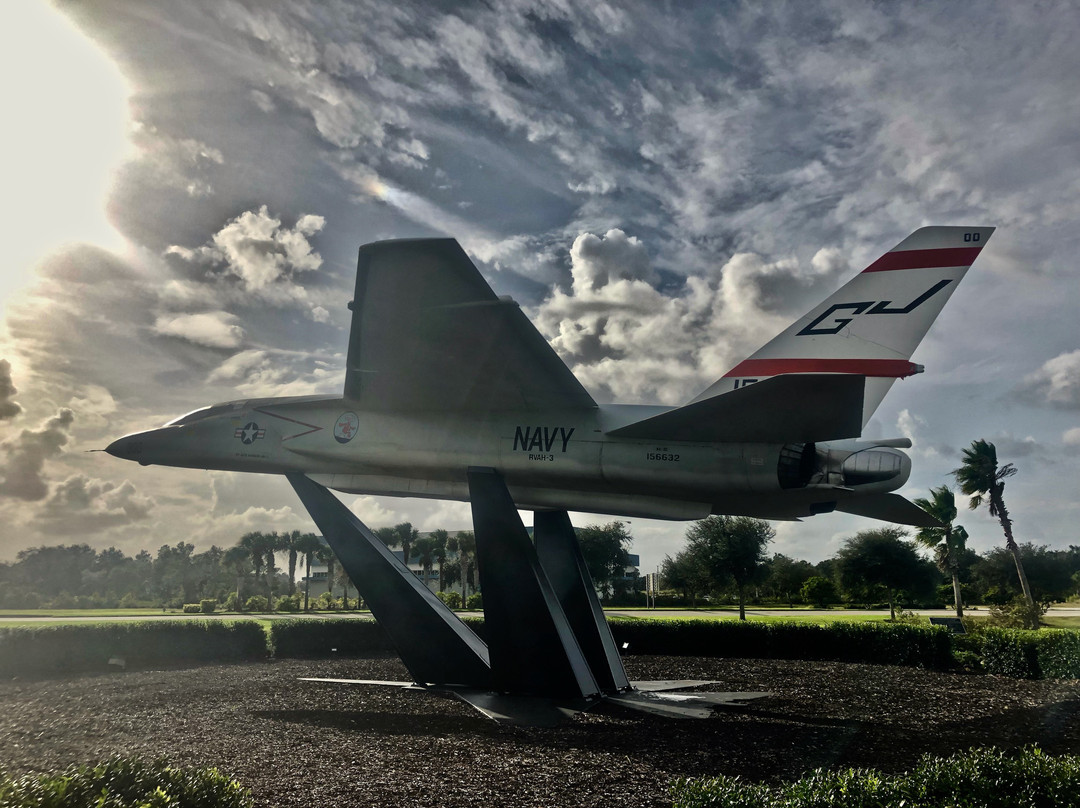 NAS Sanford Memorial Park-桑福德必去景点