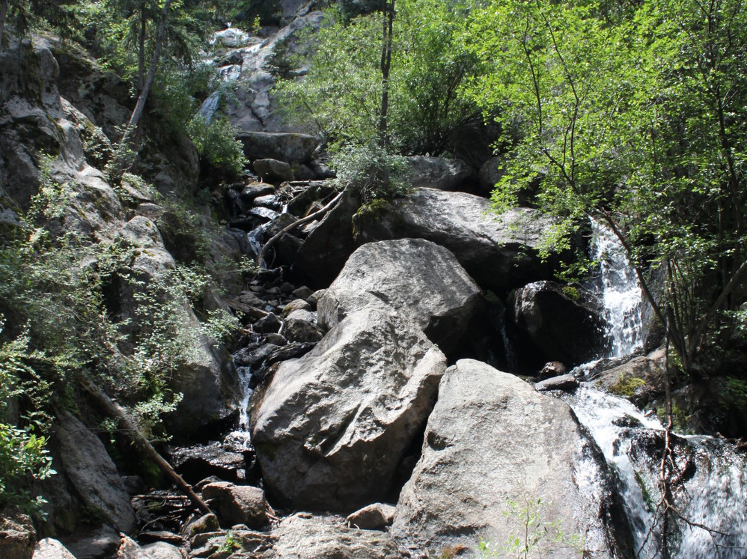 Crystal Falls景点图片