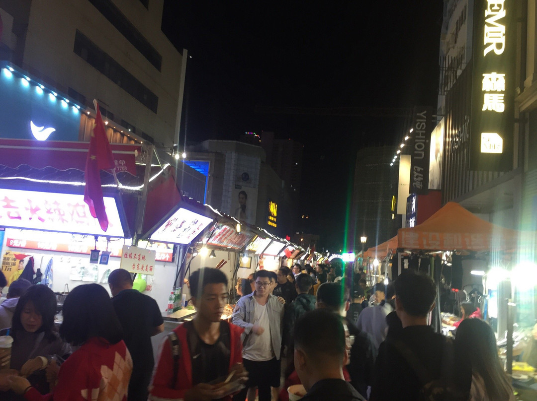 台东夜市-青岛市必去景点