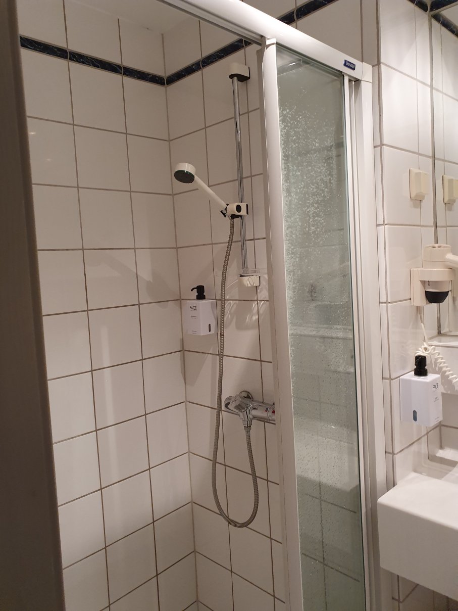 萨普斯堡北欧酒店-浴室