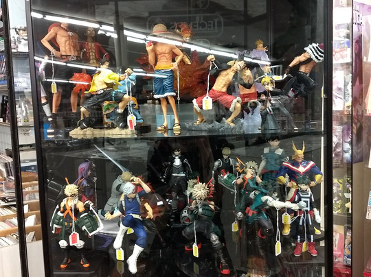 Harrison's Comics-塞勒姆必去景点