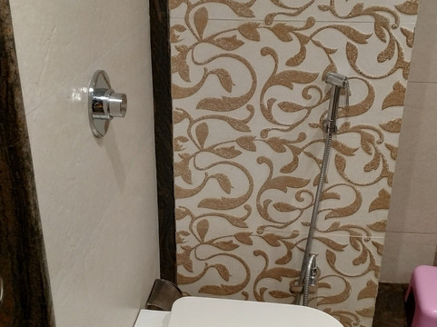 菠罗奈斯酒店主图