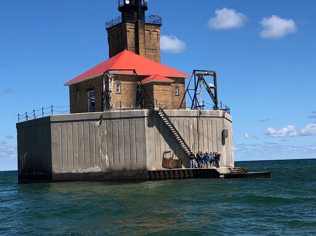 Port Austin Reef Light景点图片