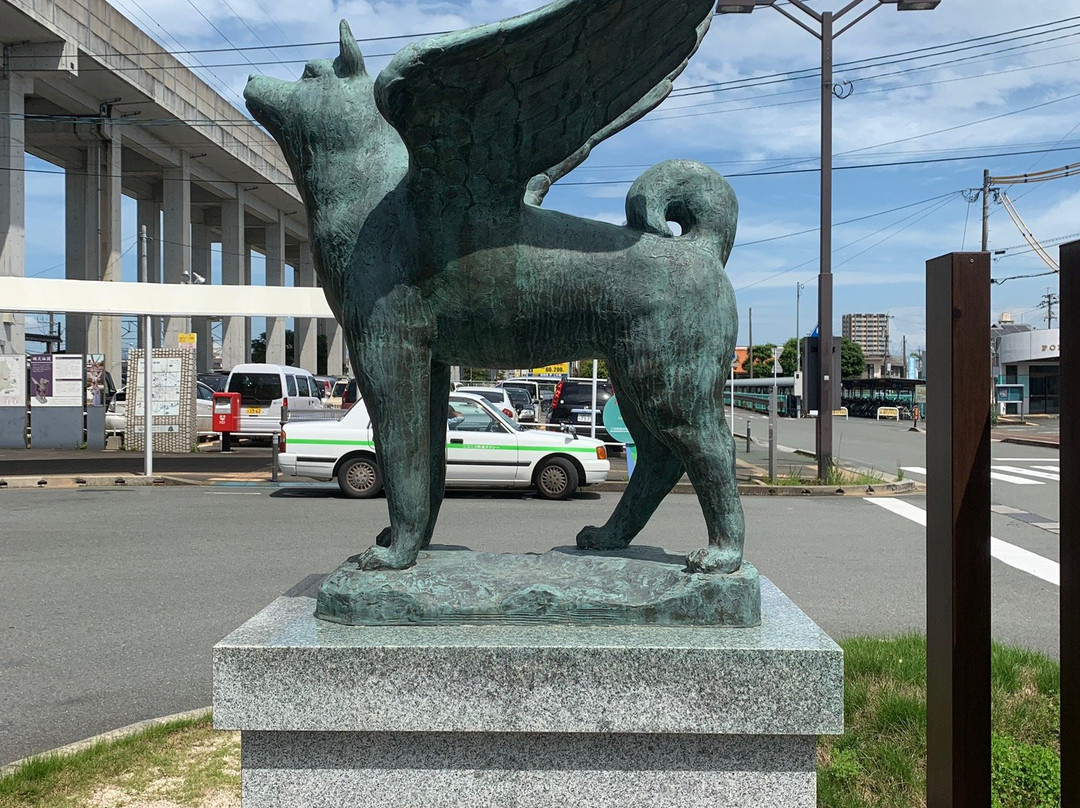 Wing Dog Statue-筑后市必去景点