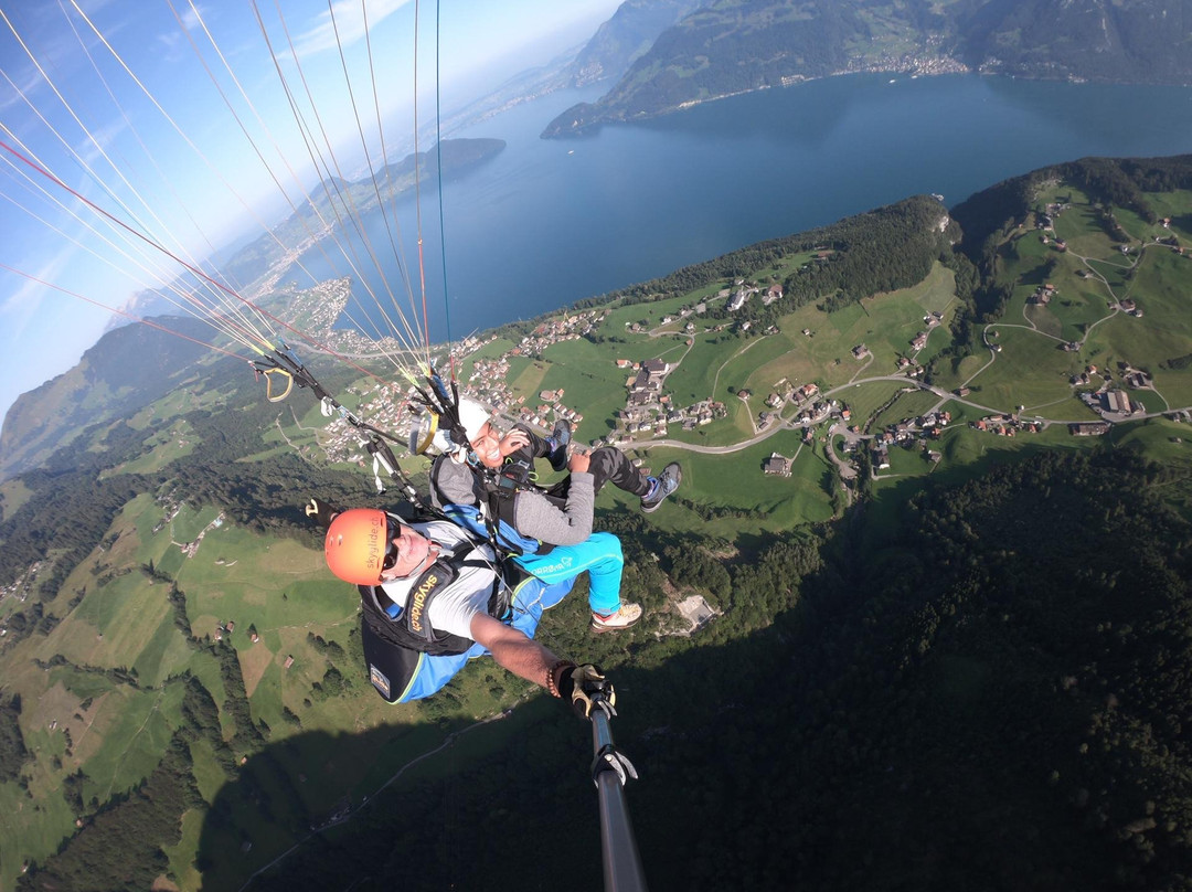 SkyGlide Paragliding Lake Lucerne-Ennetbuergen必去景点