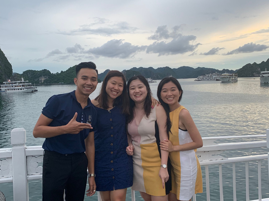 Aphrodite Cruises景点图片