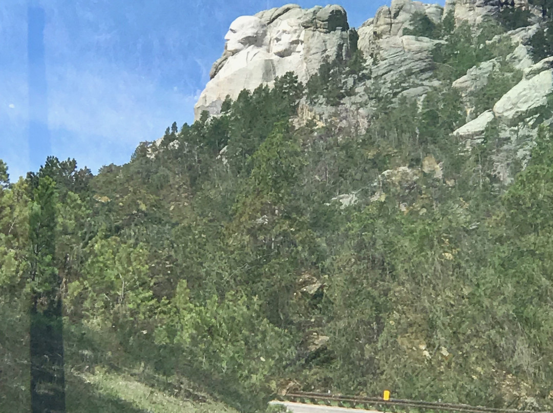 Iron Mountain Road-卡斯特必去景点