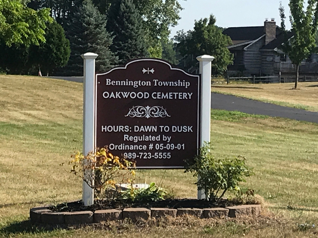 Oakwood Cemetery-Owosso必去景点