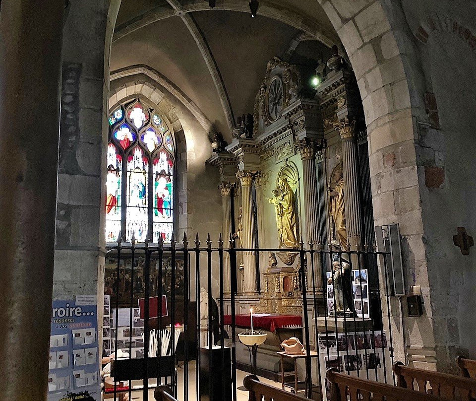 Église Saint-Pierre de Montluçon-蒙吕松必去景点