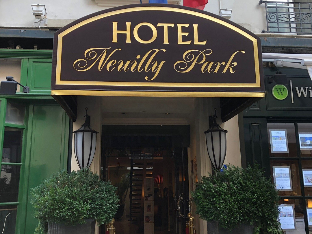 讷伊公园酒店主图