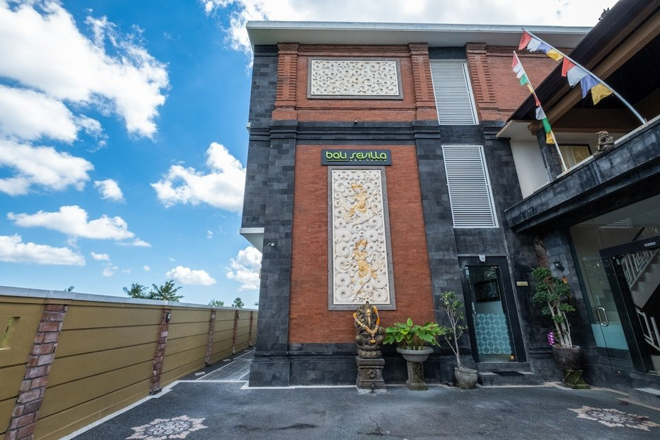 OYO 914 Batukaru Garden 5 Sevilla Residence主图