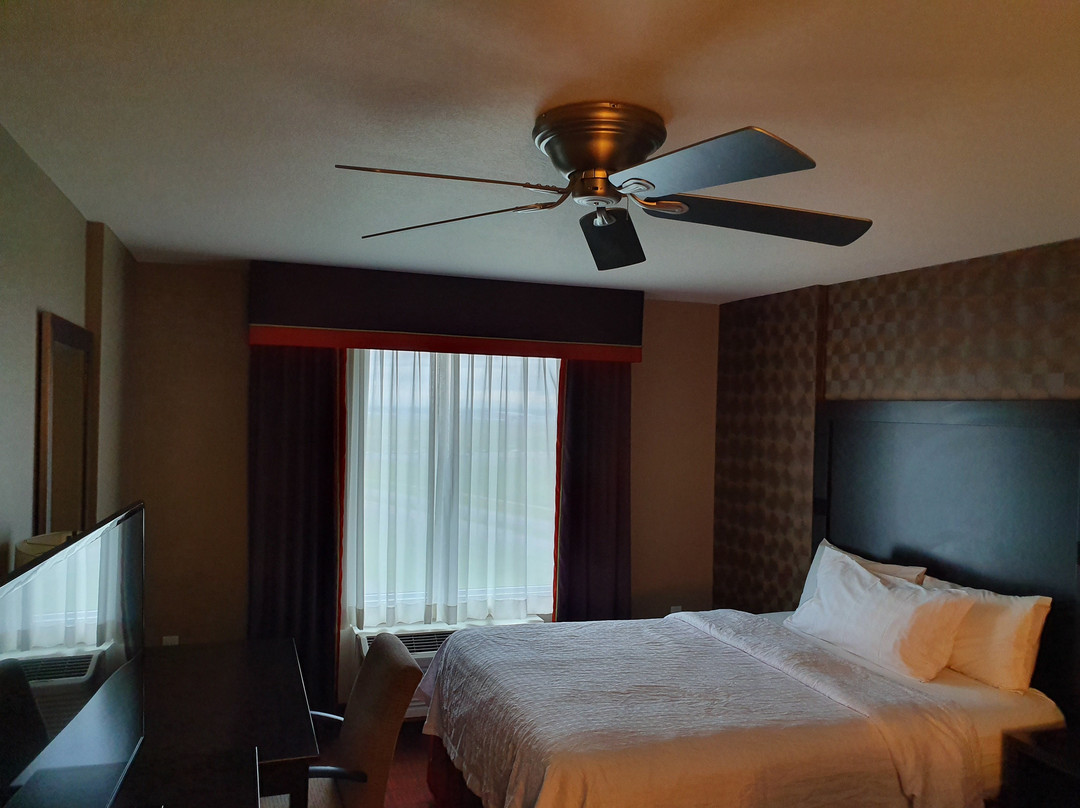 Homewood Suites by Hilton® Calgary-Airport, Alberta, Canada主图