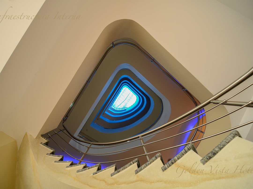 Hotel Golden Vista主图