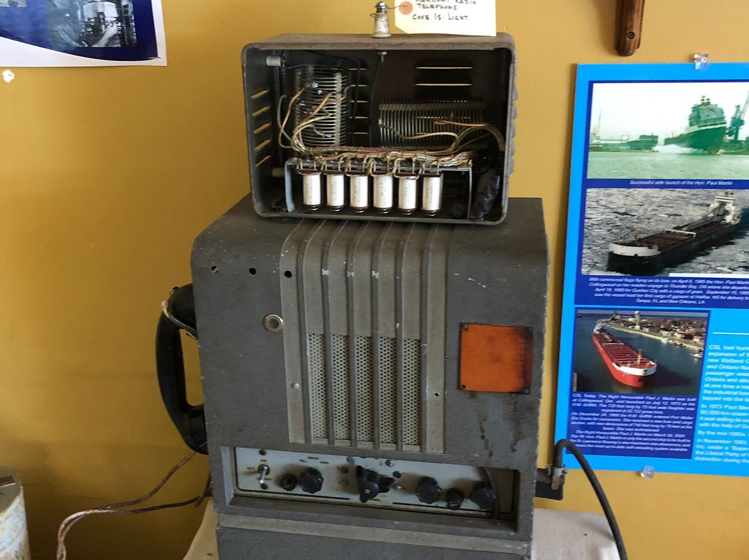 Flowerpot Island Lighthouse-托伯莫里必去景点