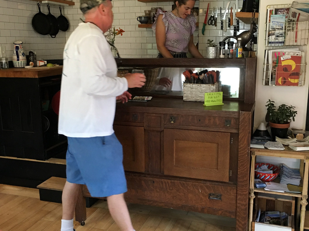 The Darius Inn主图