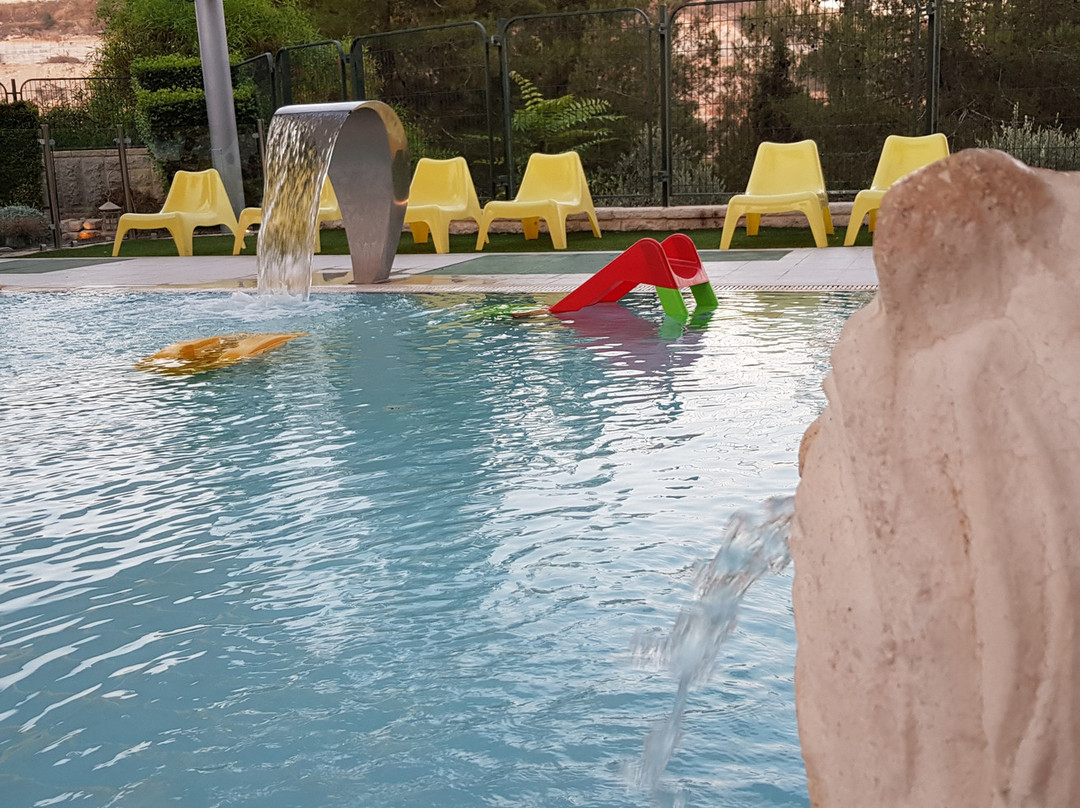 耶胡达酒店主图