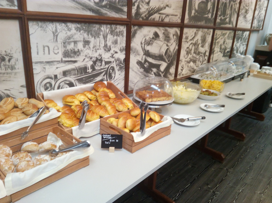 Hotel Rali Viana主图