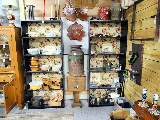 Southern Antiques and Accents-费尔霍普必去景点