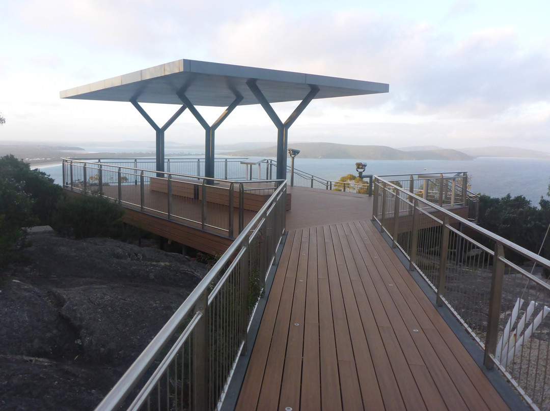 Convoy Lookout-奥尔巴尼必去景点