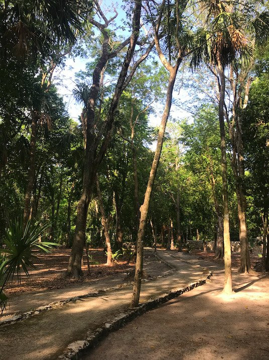 Zona Arqueologica Oxtankah-Calderitas必去景点