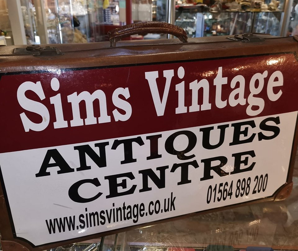 Sims Vintage Antiques Centre景点图片