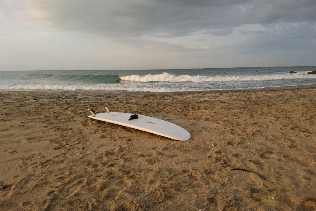 Excellent Surf School-阿鲁甘湾必去景点