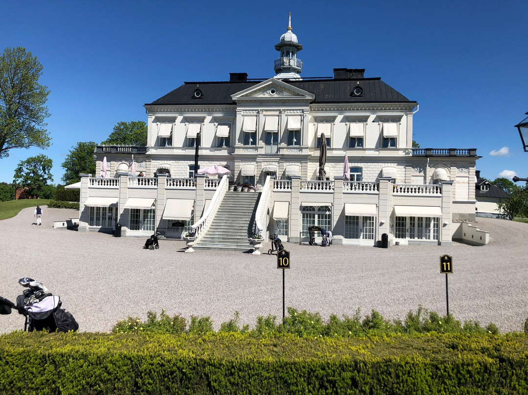 Bro Hof Slott Golfbanor-Bro必去景点