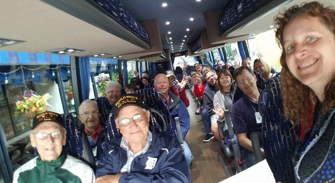 Tours Around Michigan-大急流市必去景点