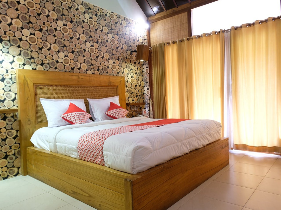 Green Asri Hotel主图