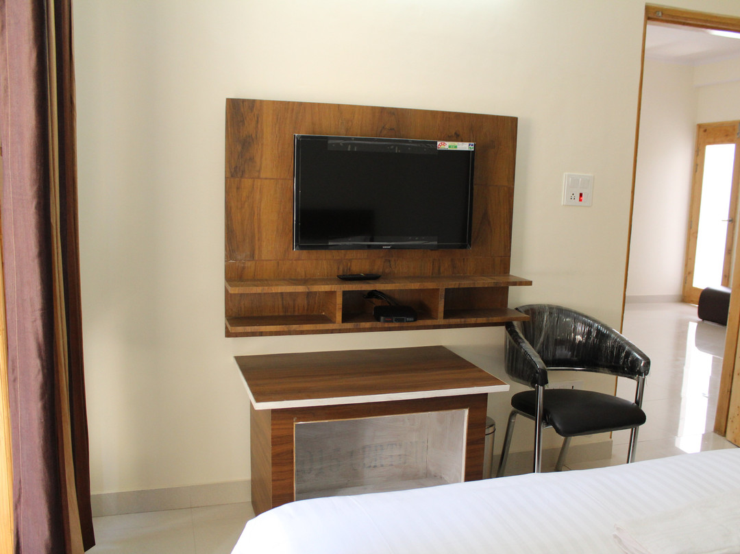 The Pine Residency主图