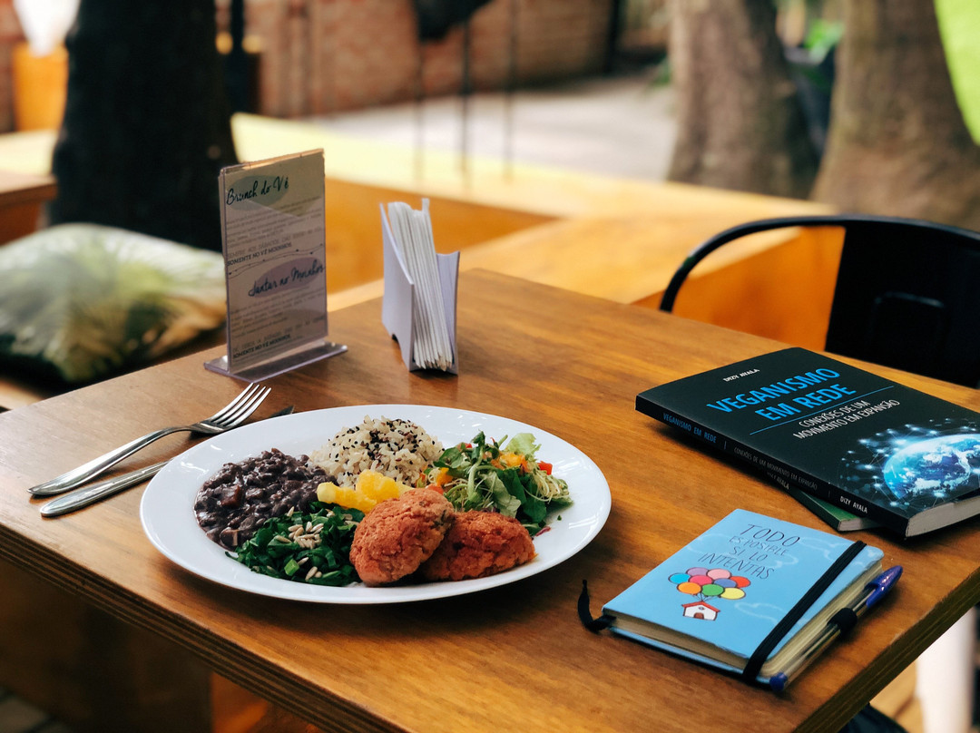 Vê Empório e Restaurante Vegano