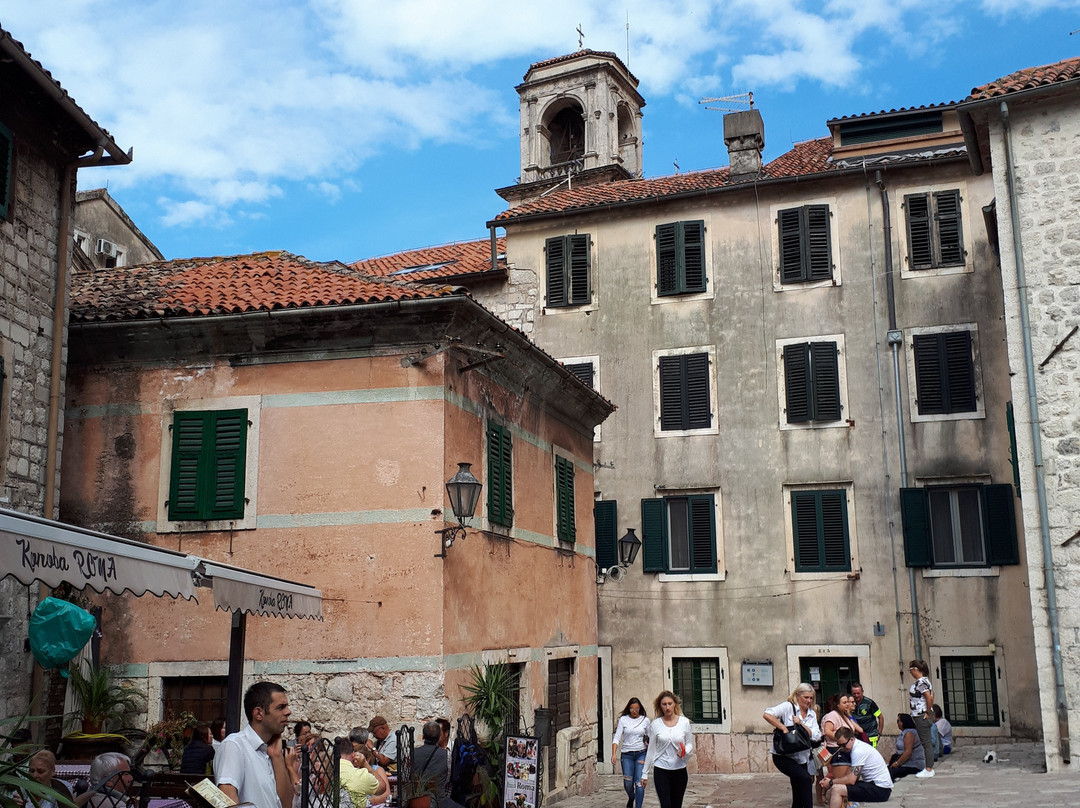 Trg Od Salate-科托尔必去景点