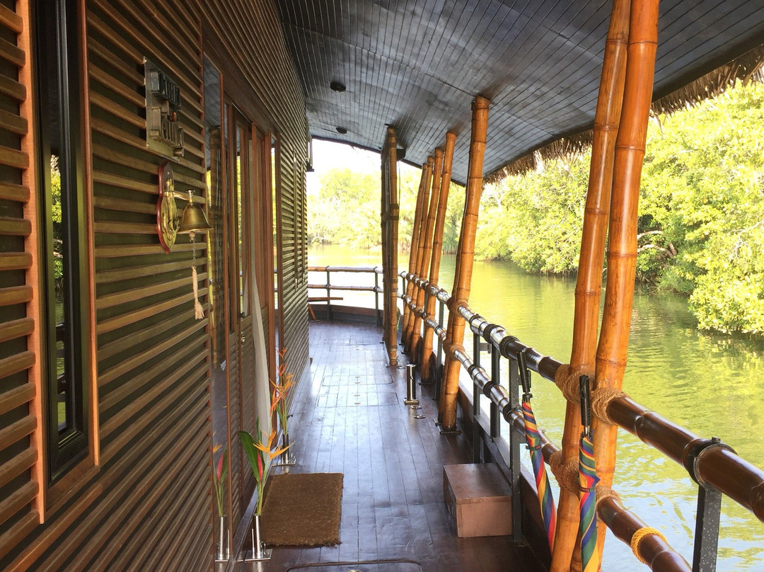 Yathra Houseboat主图