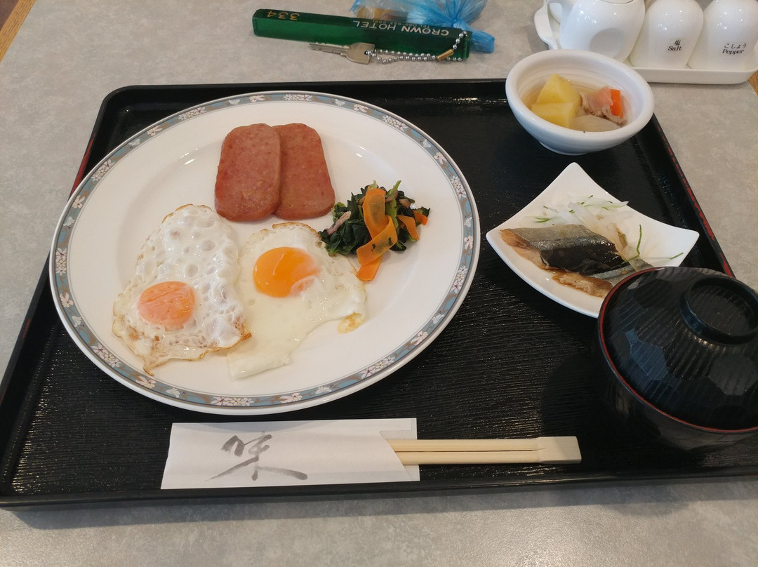 皇冠大冲绳酒店主图