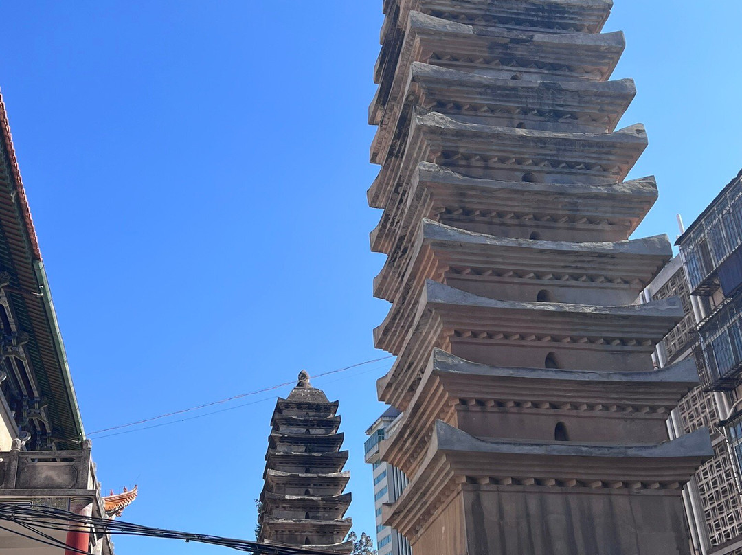 妙湛寺金刚塔-昆明市必去景点