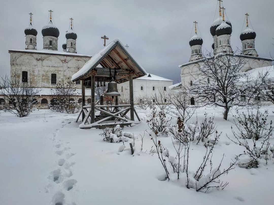 Svyato-Troitskiy Makariyevo-Unzhenskiy Male Monastery景点图片