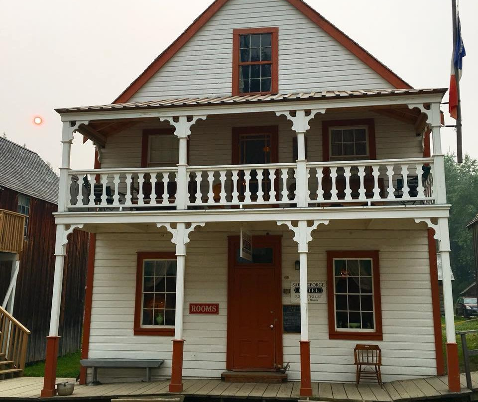 St. George Hotel主图