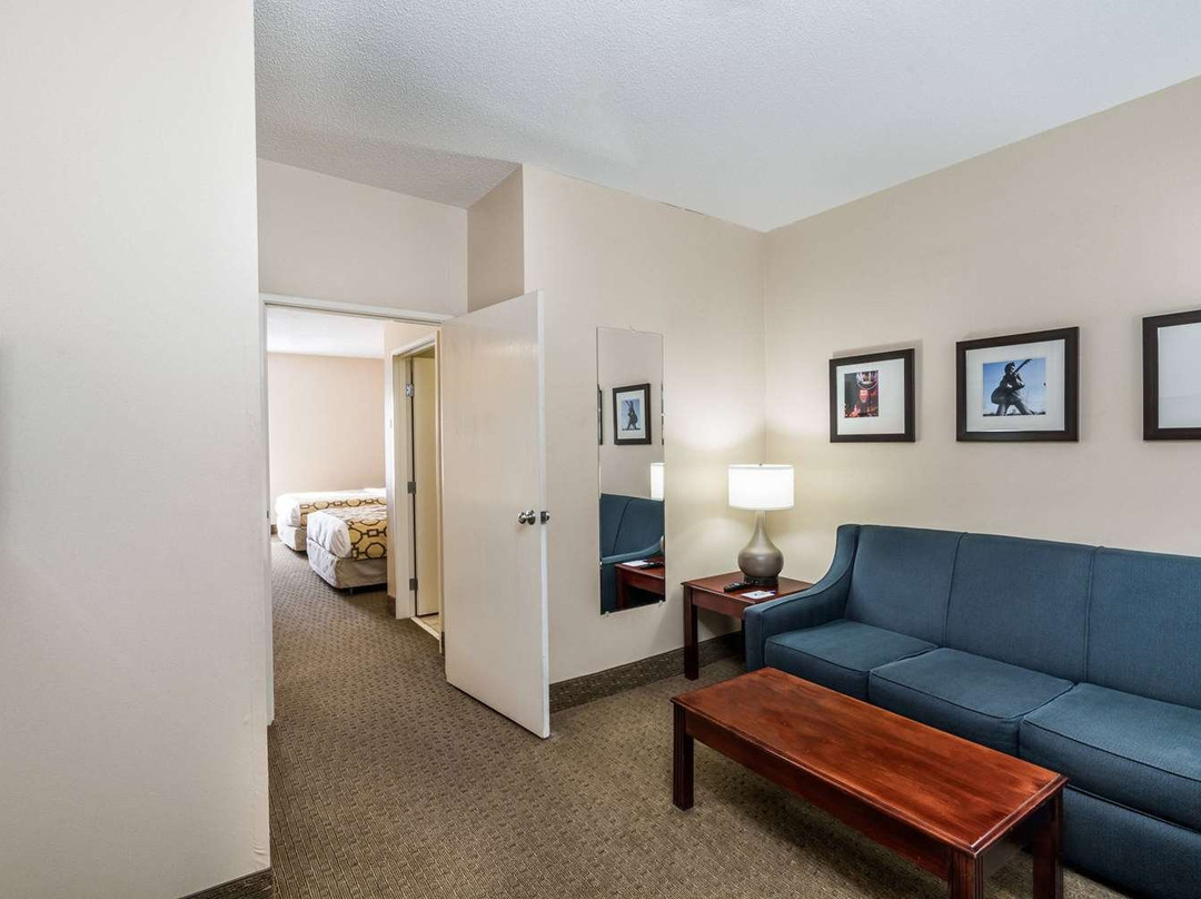 Travelodge by Wyndham Hawthorne主图