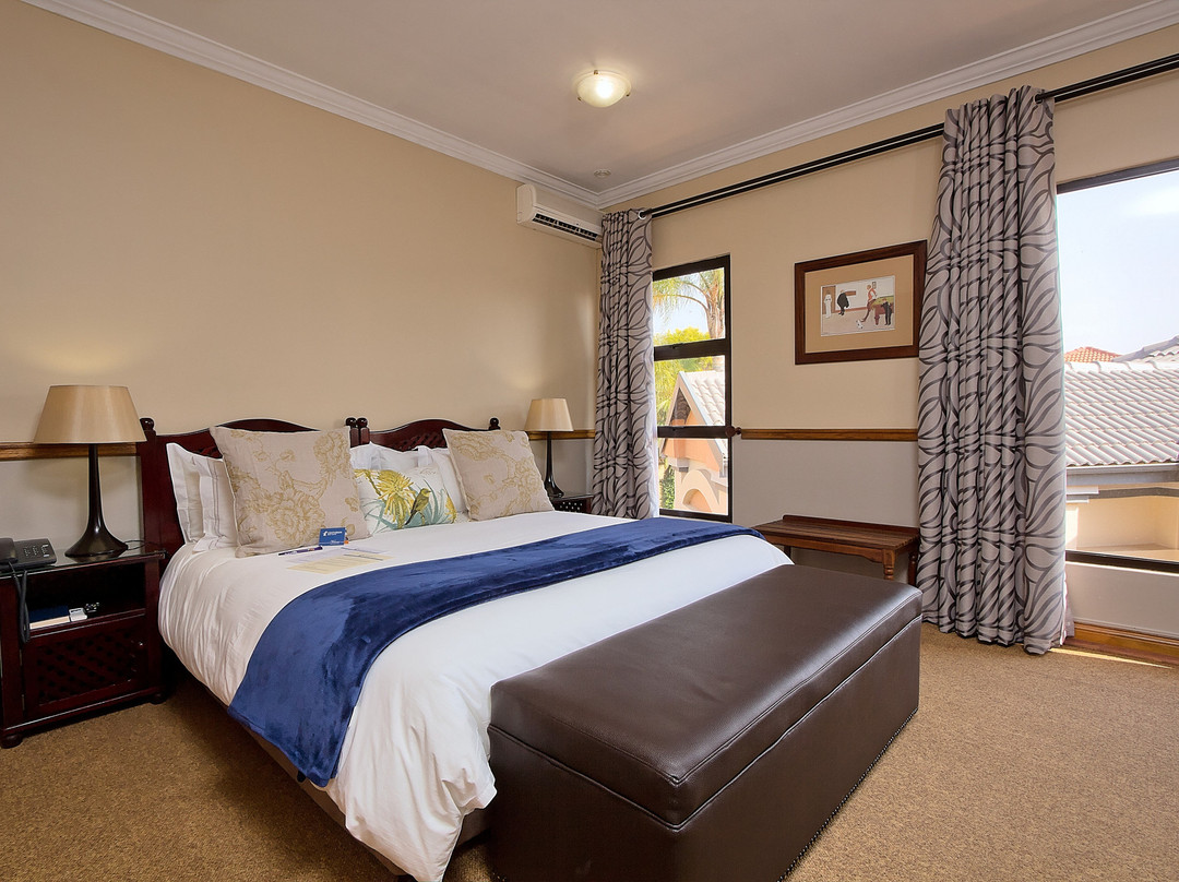 Centurion Golf Suites Boca Walk主图