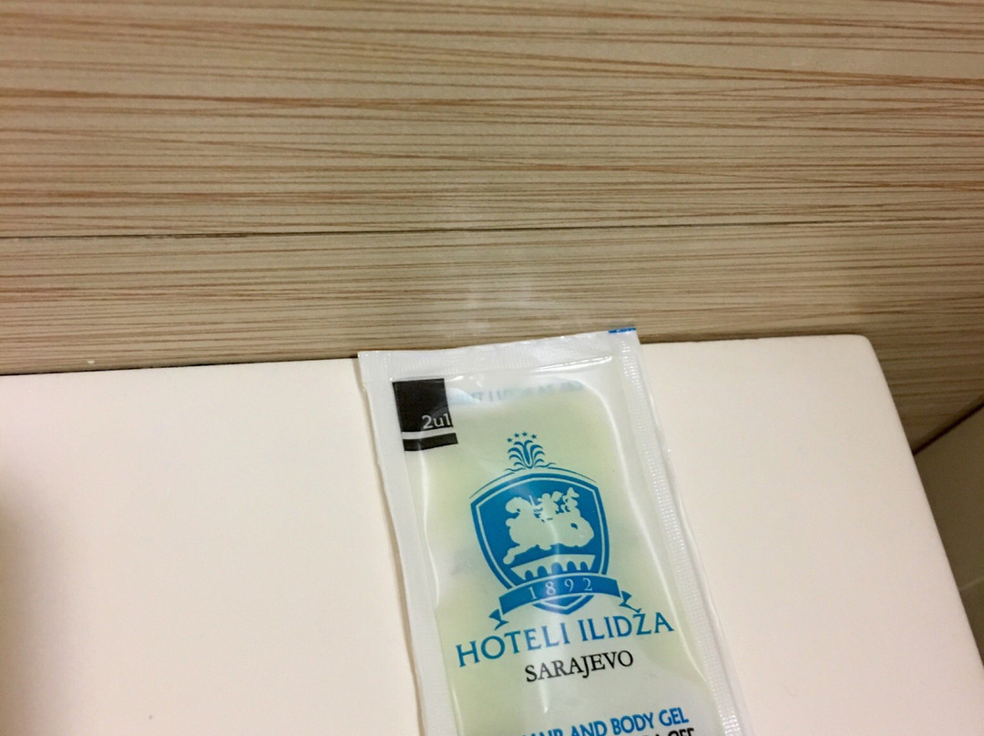 Hotel Crystal主图