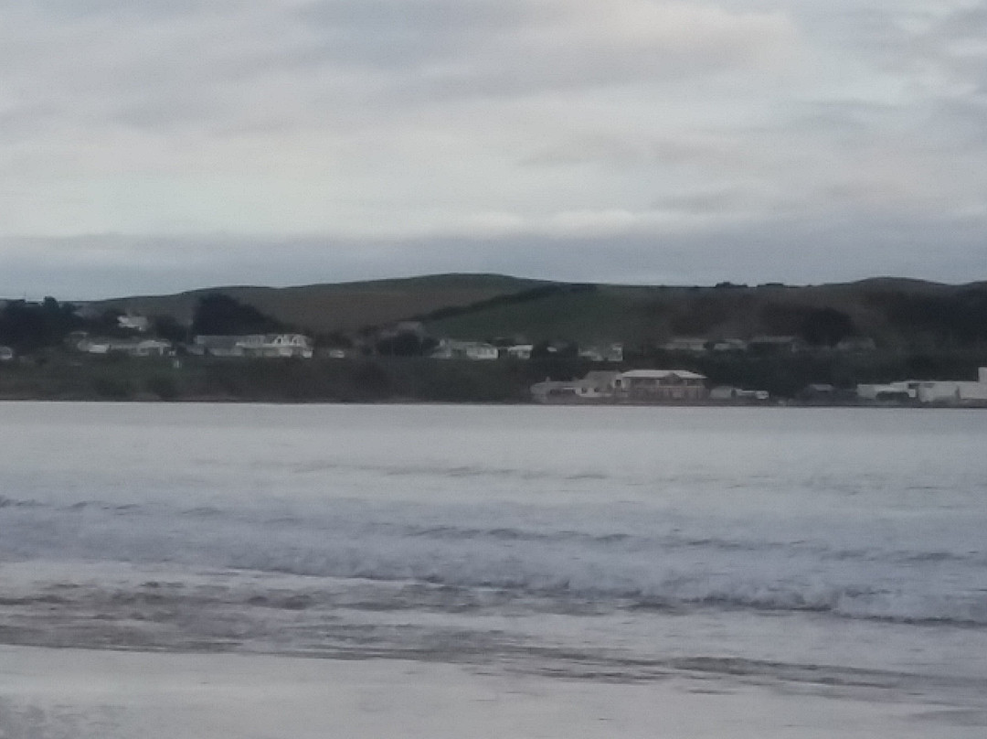 Waitangi Bay Beach景点图片