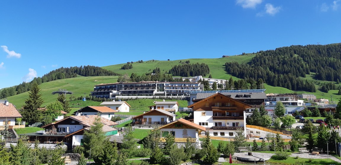 赛瑟阿尔姆尤塔勒酒店-官方